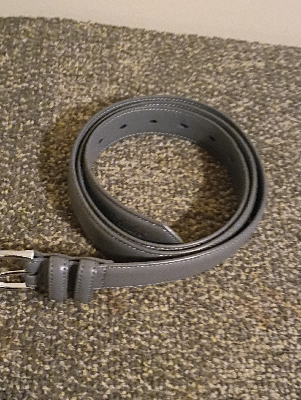Classic Men's Gray Leather Belt - Sleek Everyday Style XL